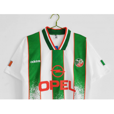 Alternative view of Ireland 1994 Away Jersey