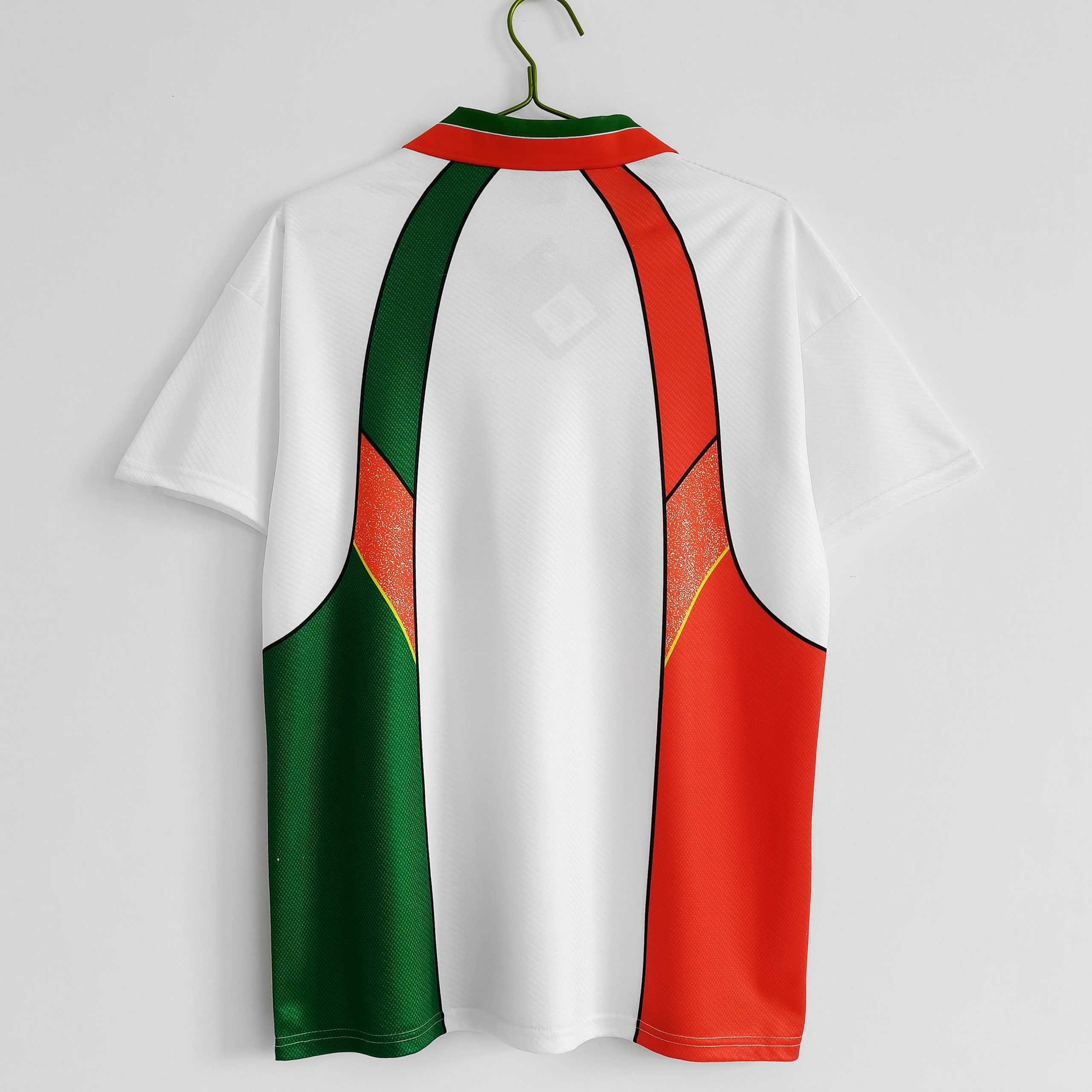 Republic of Ireland 1996 Away Jersey Republic of Ireland 1996 Away Jersey - Image 2