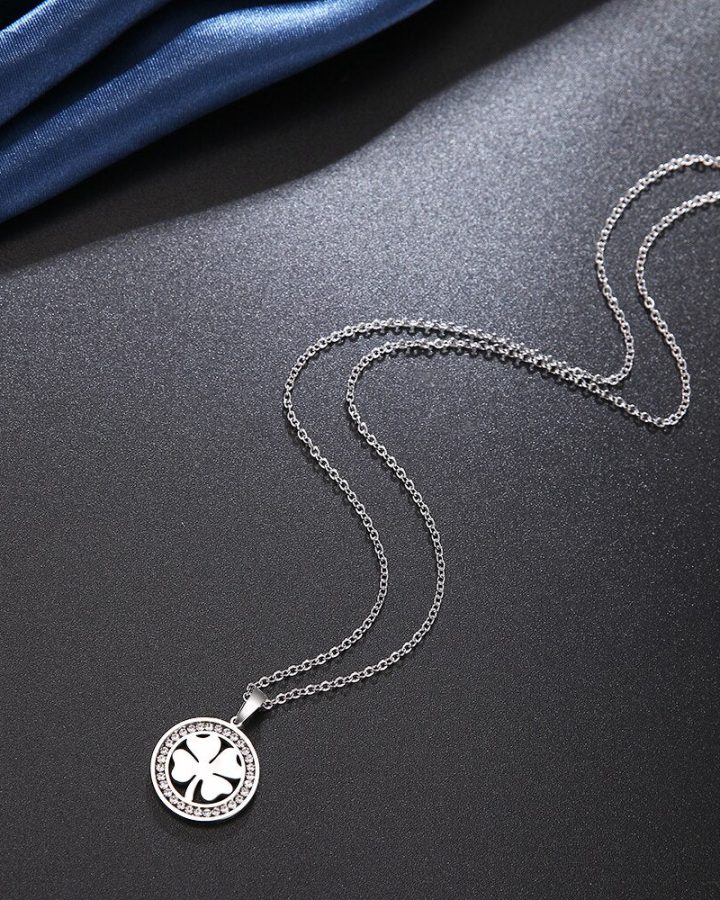 Four-Leaf Clover Necklace Four-Leaf Clover Necklace