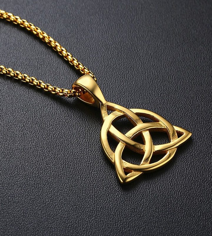 Triquetra Knot Necklace Triquetra Knot Necklace