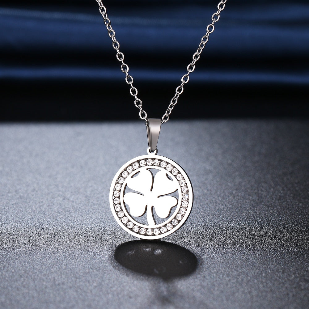 Four-Leaf Clover Necklace Four-Leaf Clover Necklace - Image 4