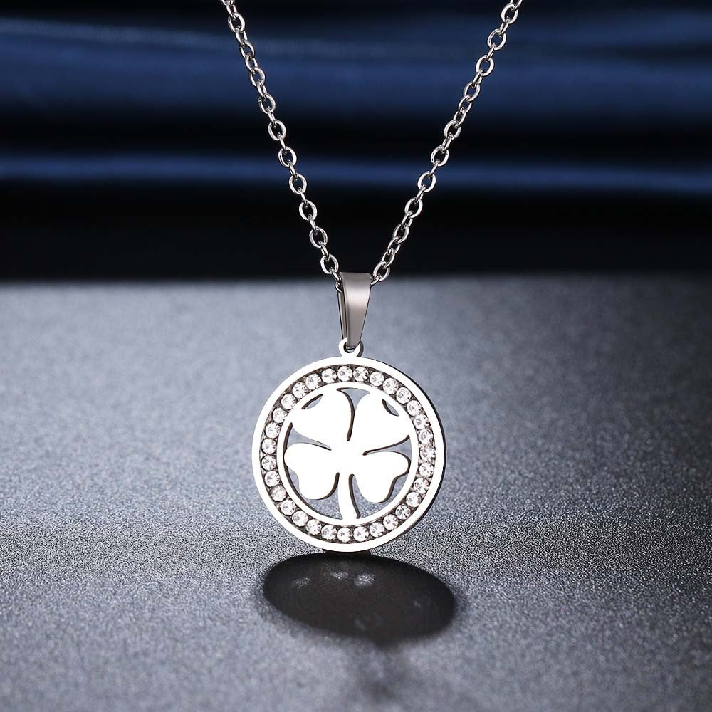 Four-Leaf Clover Necklace Four-Leaf Clover Necklace - Image 3