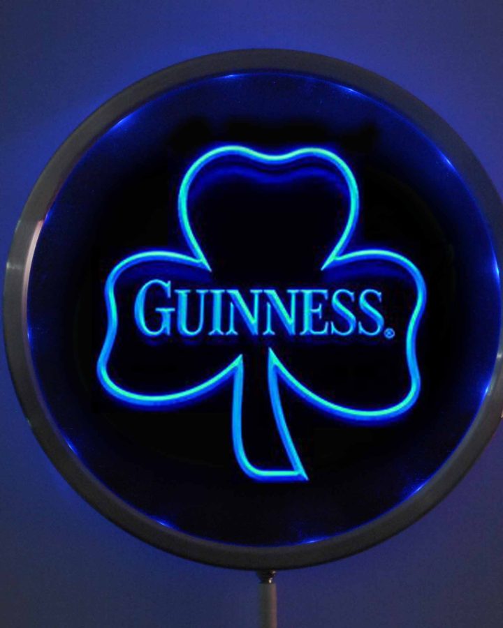Guinness Shamrock LED Neon Round Sign