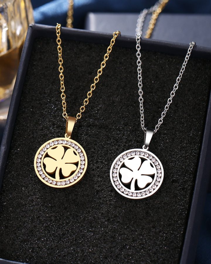 Four-Leaf Clover Necklace Four-Leaf Clover Necklace