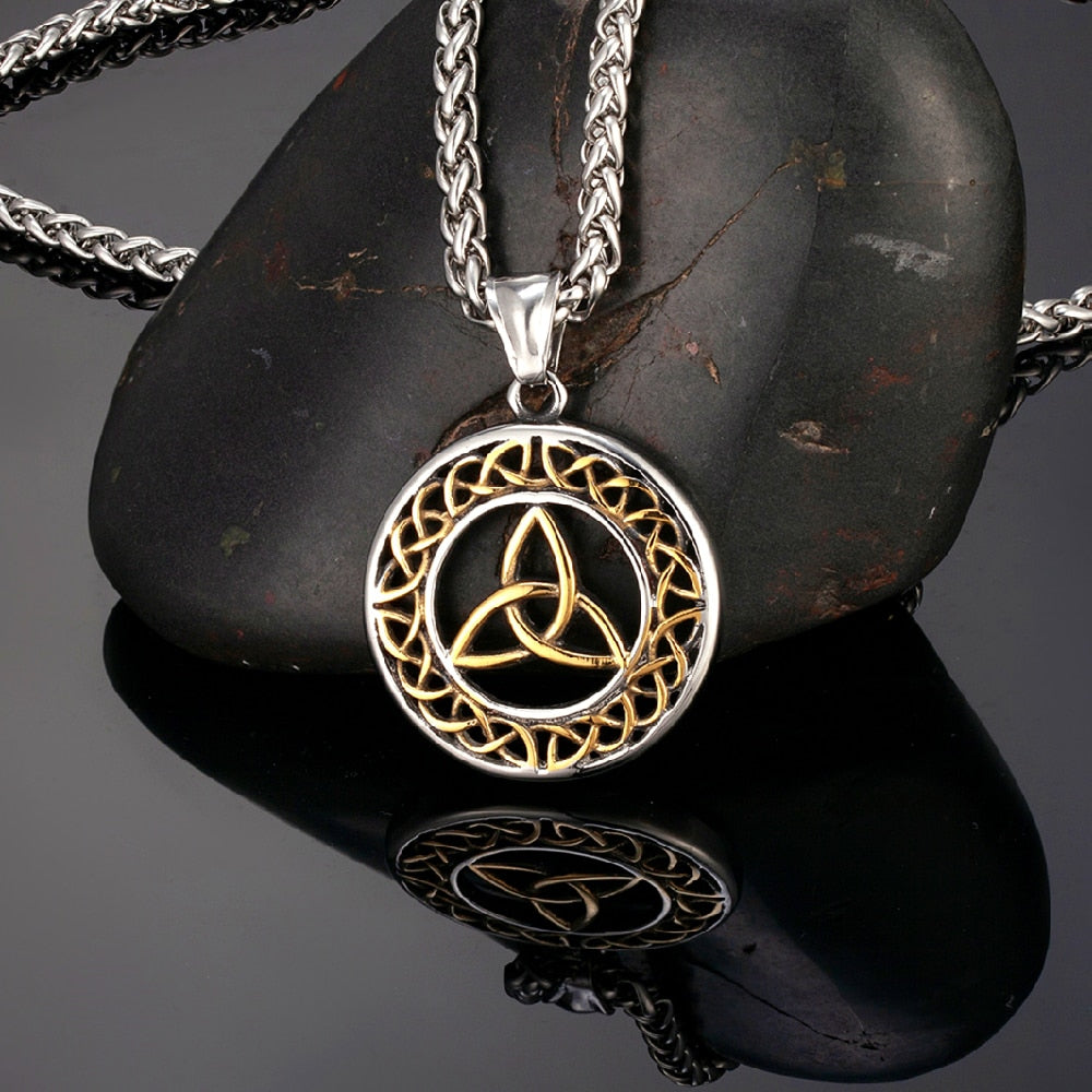 Celtic Knot Necklace Celtic Knot Necklace - Image 5