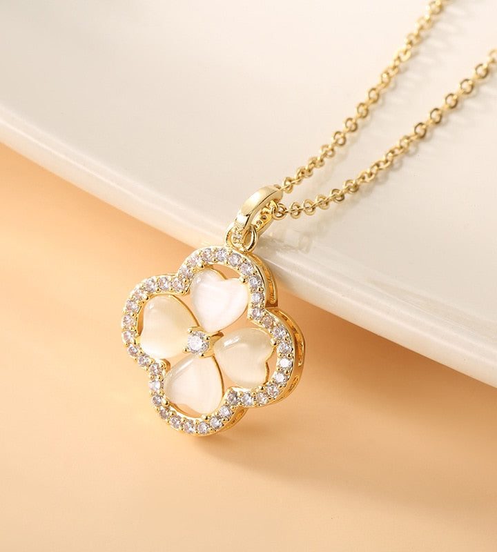 Four Leaf Clover Necklace & Ear Ring Set Four Leaf Clover Necklace & Ear Ring Set