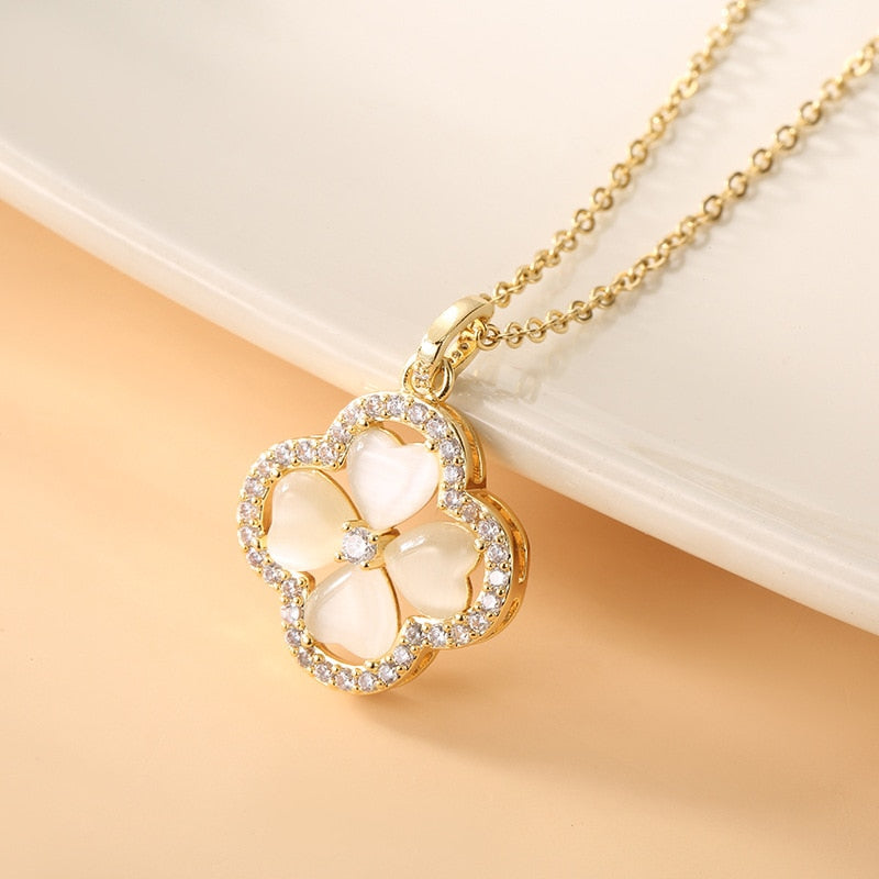 Four Leaf Clover Necklace & Ear Ring Set Four Leaf Clover Necklace & Ear Ring Set - Image 6