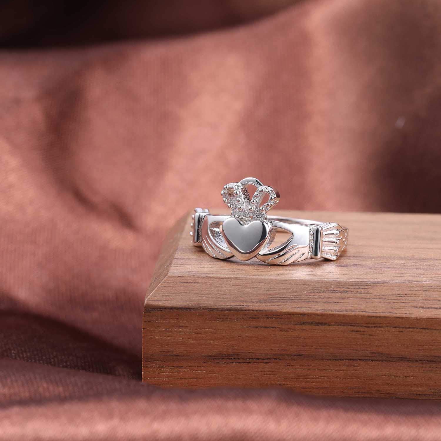Claddagh Ring Claddagh Ring - Image 3