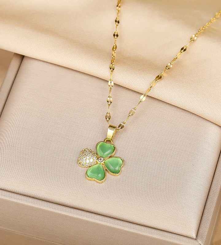 Alternative view of Four Leaf Clover Necklace