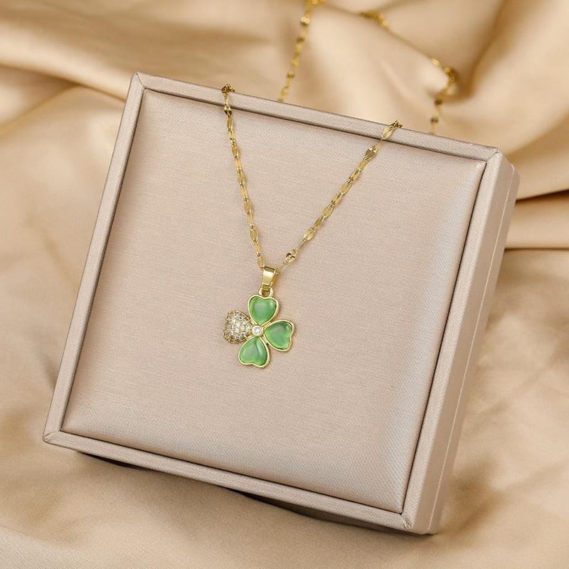 Four Leaf Clover Necklace Four Leaf Clover Necklace - Image 3
