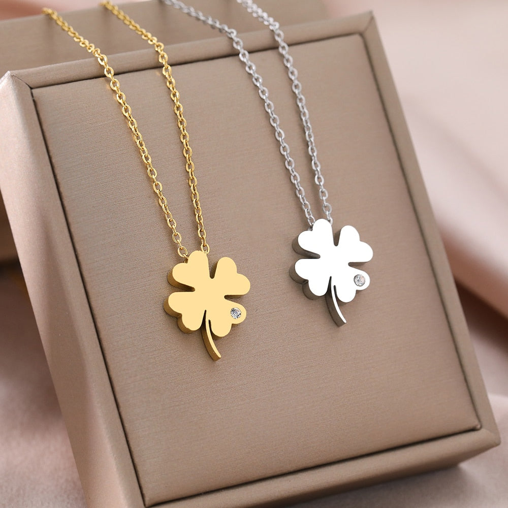 Four Leaf Clover Necklace Four Leaf Clover Necklace - Image 5