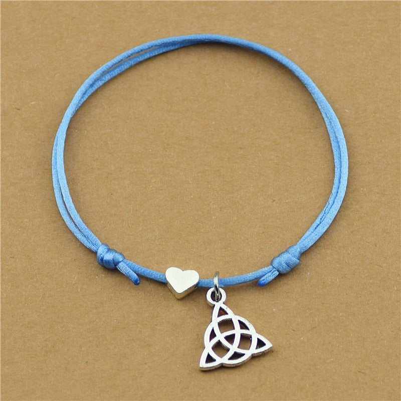 Celtic Knot & Heart Bracelet Celtic Knot & Heart Bracelet - Image 3