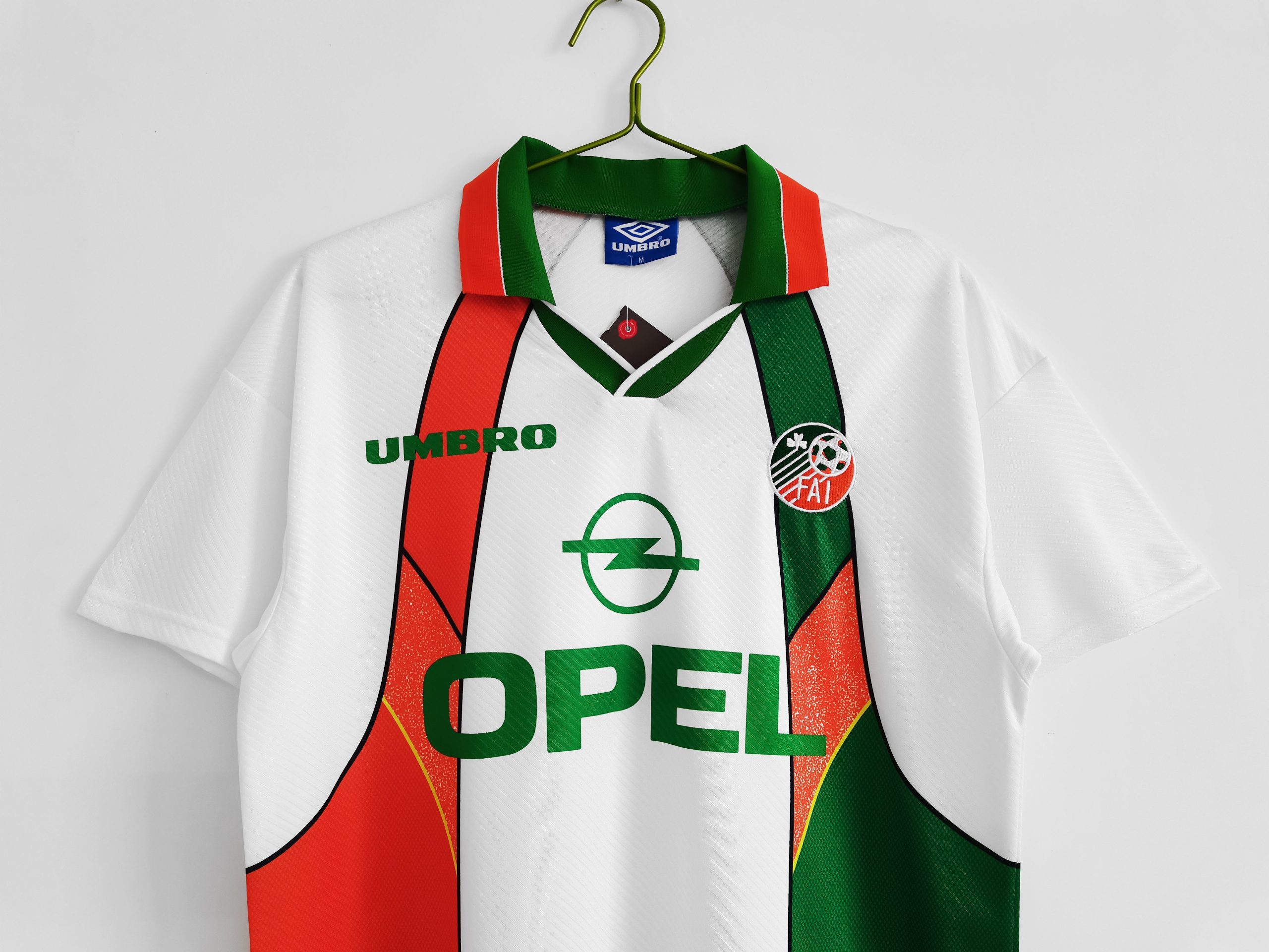 Republic of Ireland 1996 Away Jersey Republic of Ireland 1996 Away Jersey - Image 3