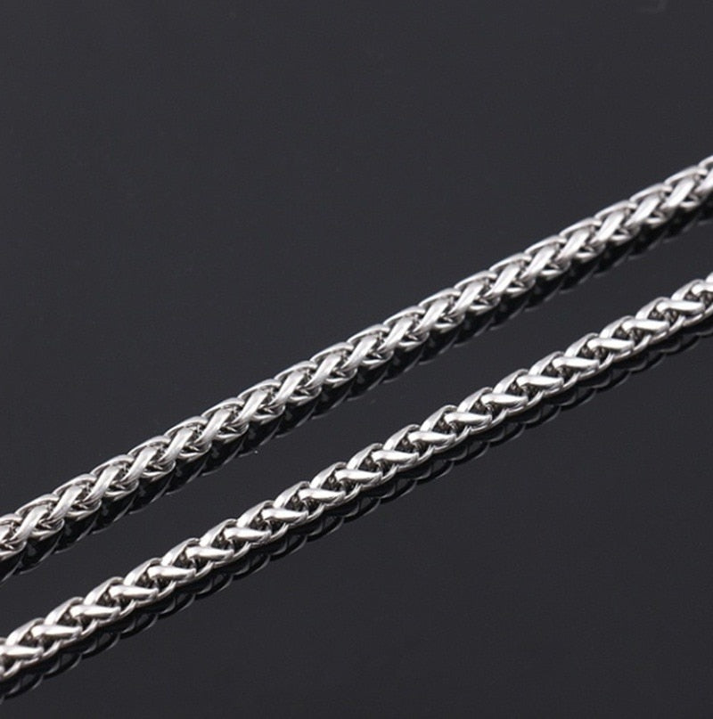 Trinity Knot Necklace Trinity Knot Necklace - Image 3