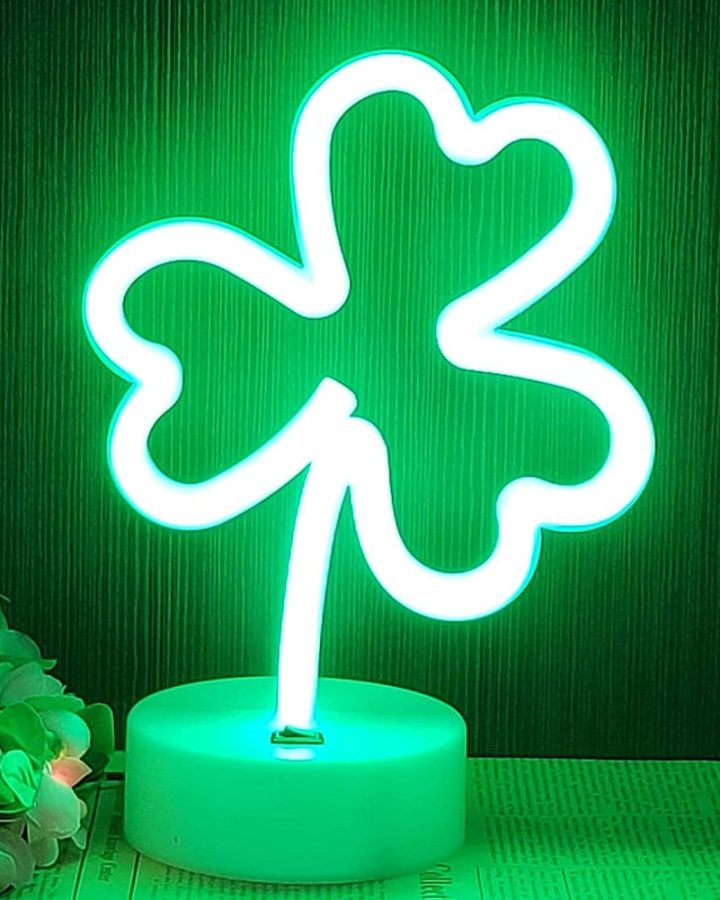 Shamrock Neon Light