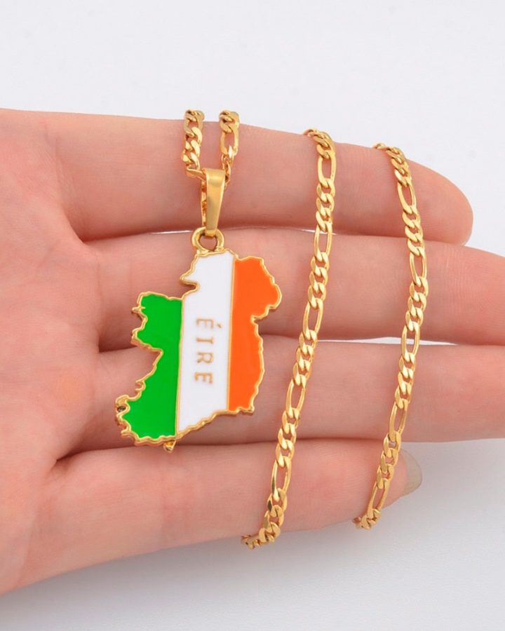 Alternative view of Eire Necklace