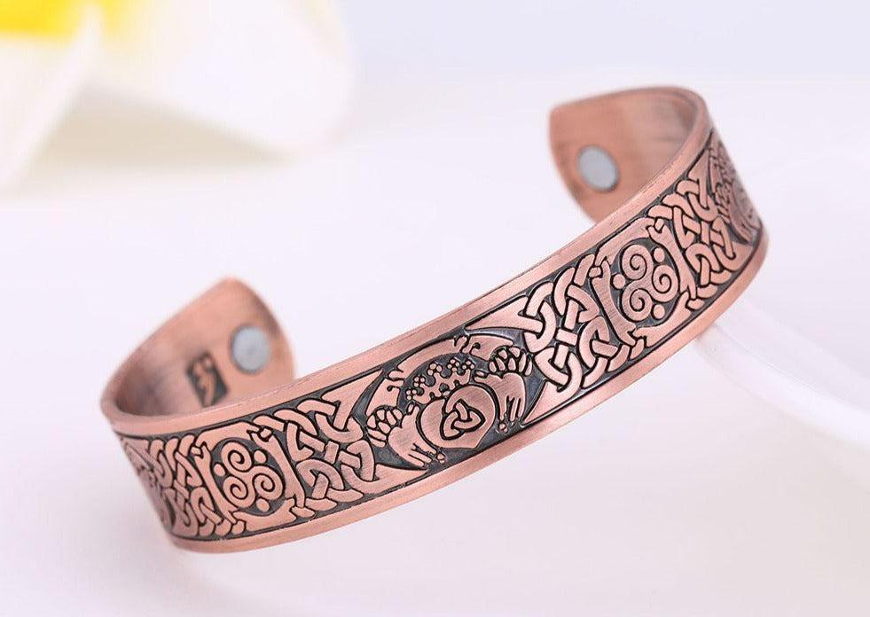 Claddagh Fishhook Bracelet Claddagh Fishhook Bracelet - Image 9