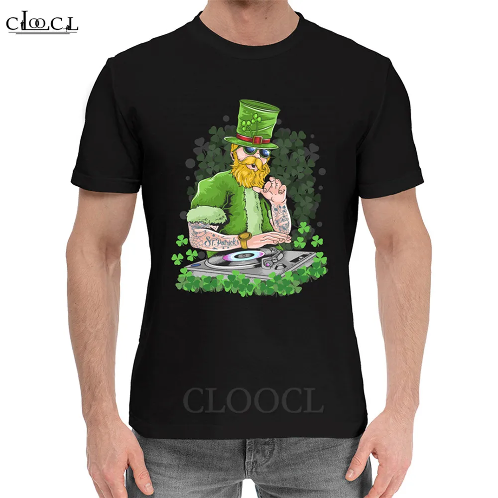 Pug Dog Ireland St. Patrick's Day T-shirt Pug Dog Ireland St. Patrick's Day T-shirt - Image 8
