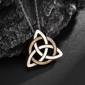 Celtic Triquetra Necklace Celtic Triquetra Necklace