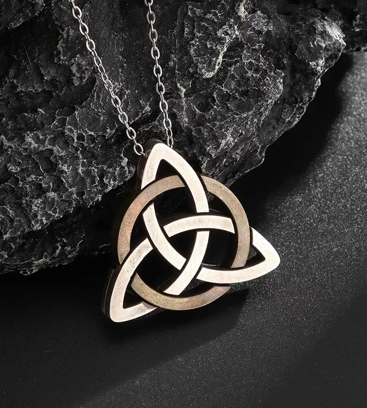 Celtic Triquetra Necklace