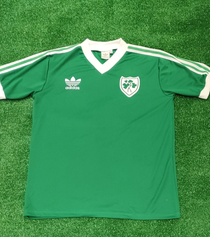 Irish District - Irish Jerseys and County Colours Ireland 1986 Retro-style Team Jersey