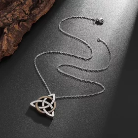 Celtic Triquetra Necklace Celtic Triquetra Necklace