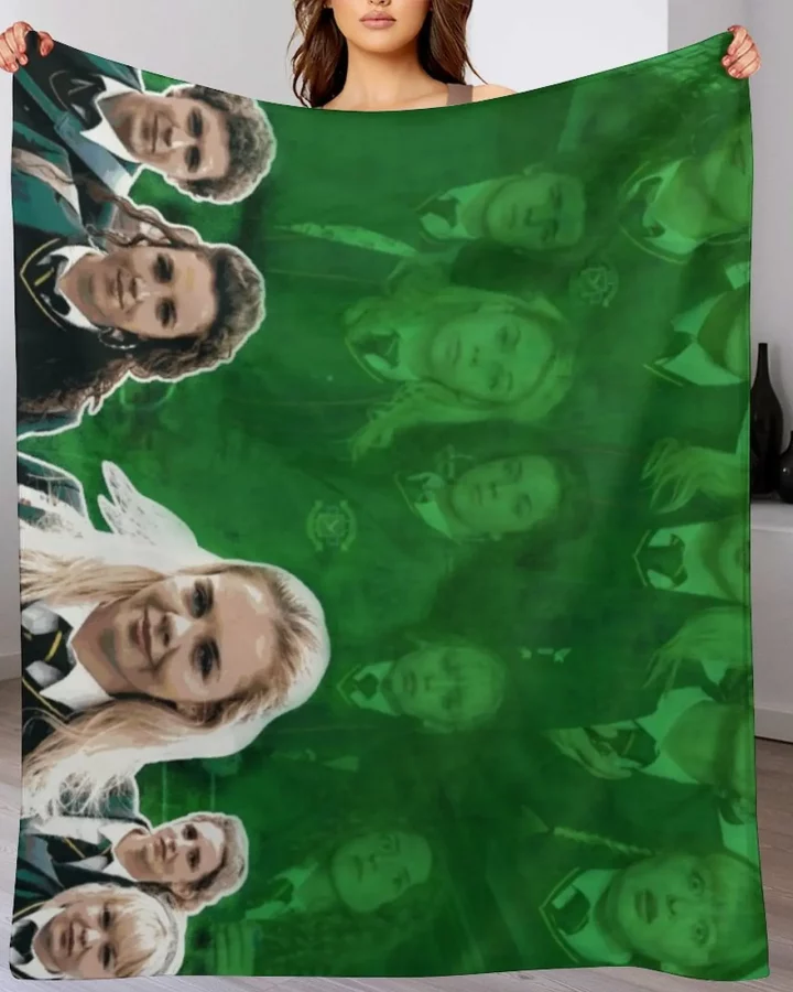 Derry Girls Cast Blanket