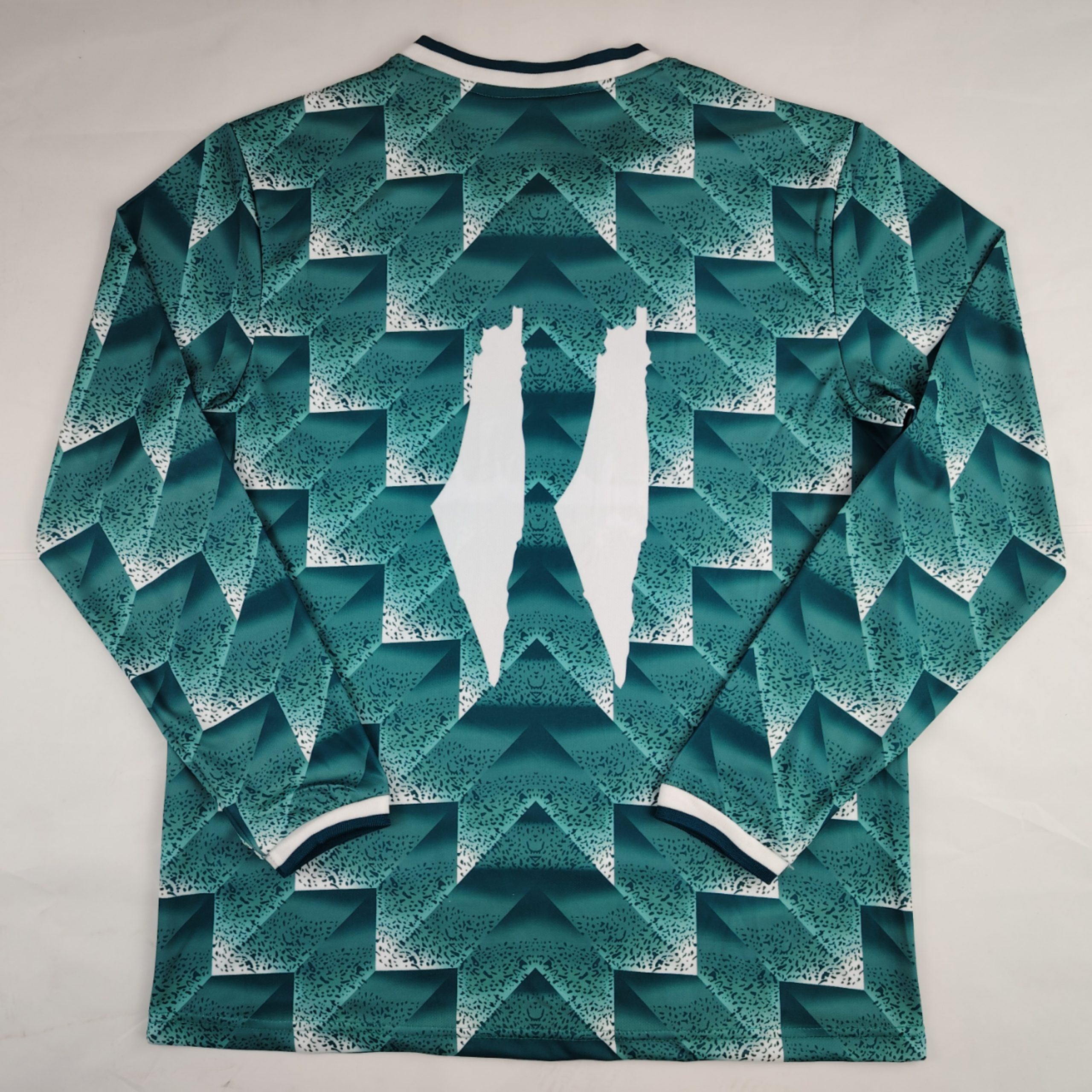Palestinian 2024/25 Light Green Retro Long Sleeve Jersey Palestinian 2024/25 Light Green Retro Long Sleeve Jersey