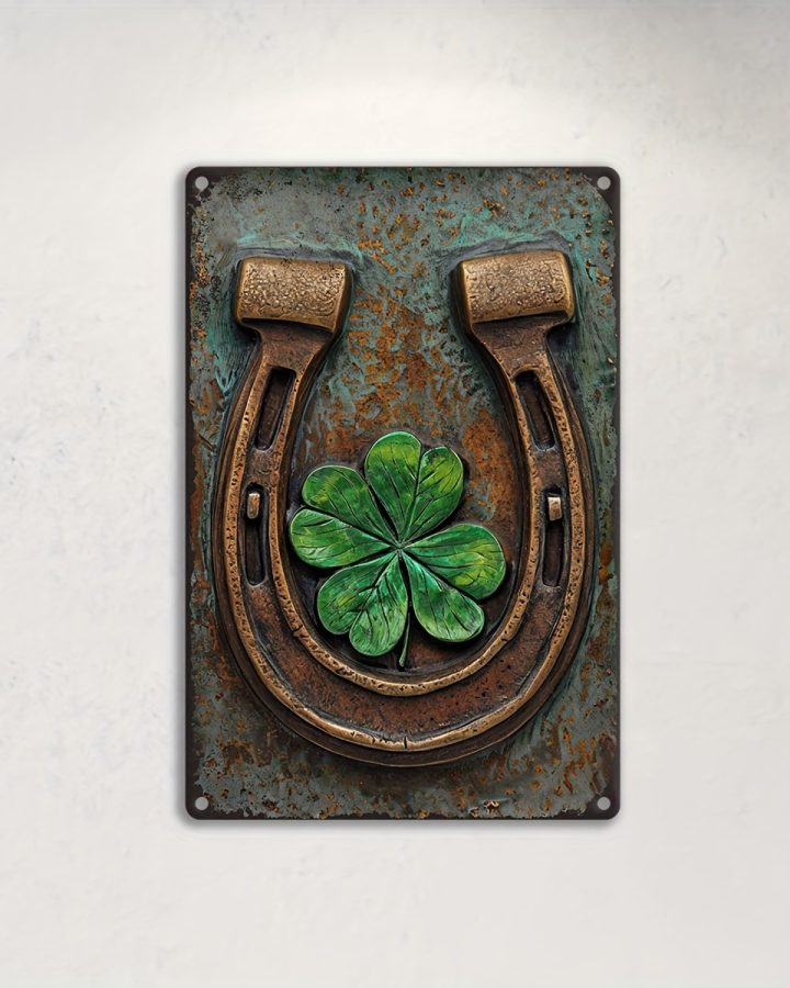 Alternative view of Vintage Irish Harp Clover Wall Décor – Rustic