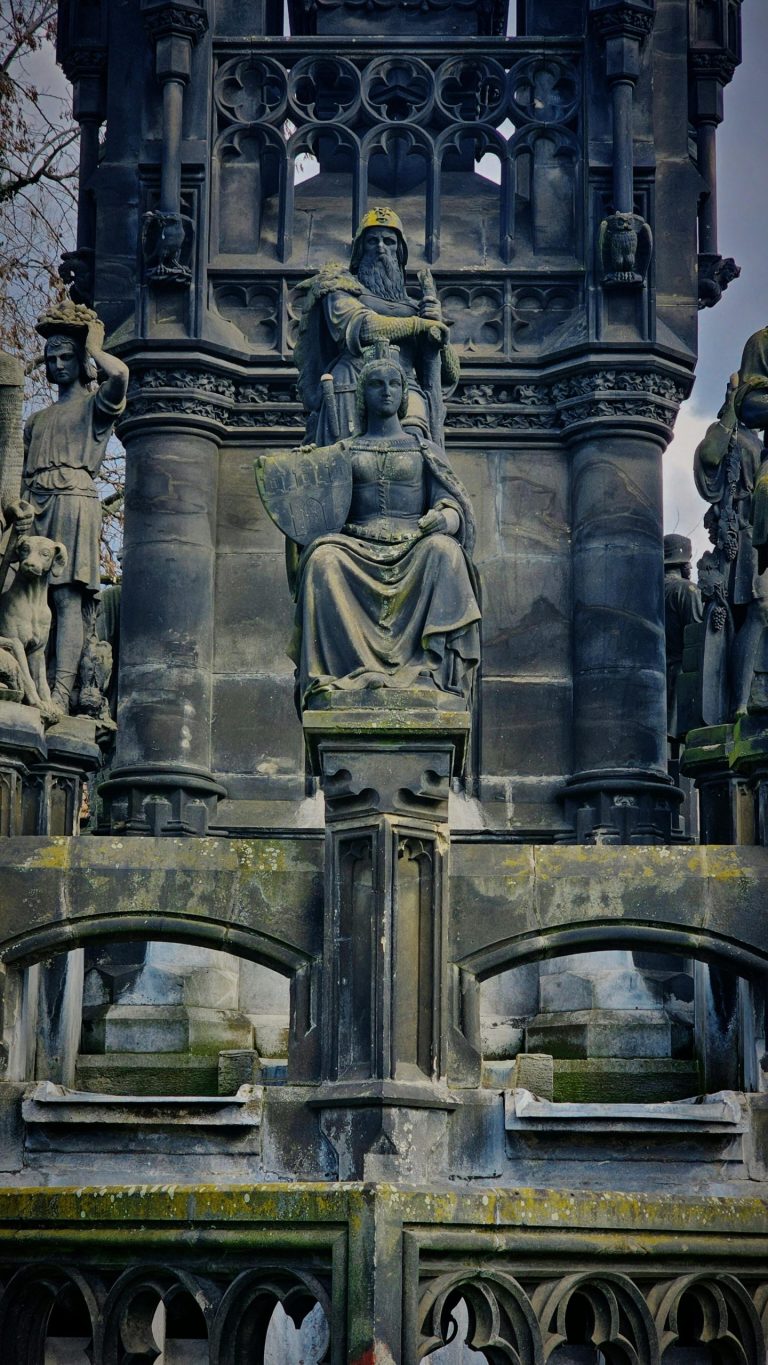 Discovering the Irish Kings: Legends of a Nation