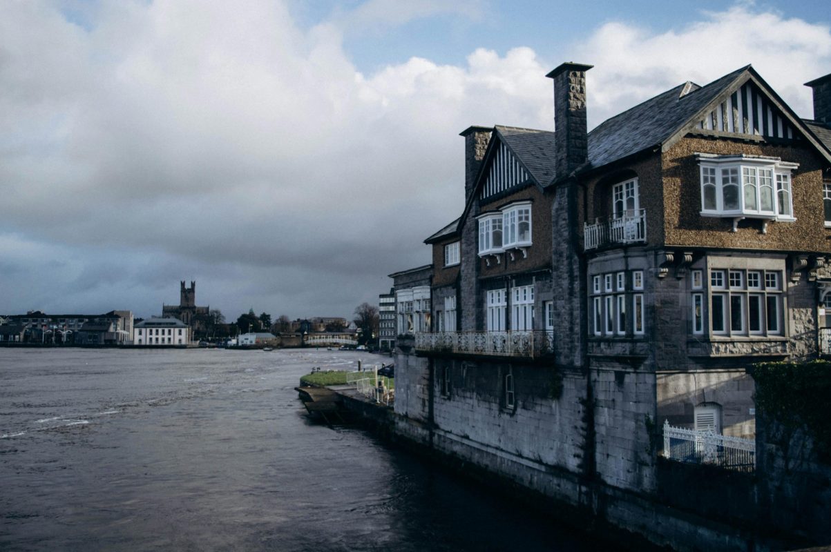 The River Shannon and Irish Myths Unveiled The River Shannon and Irish Myths Unveiled