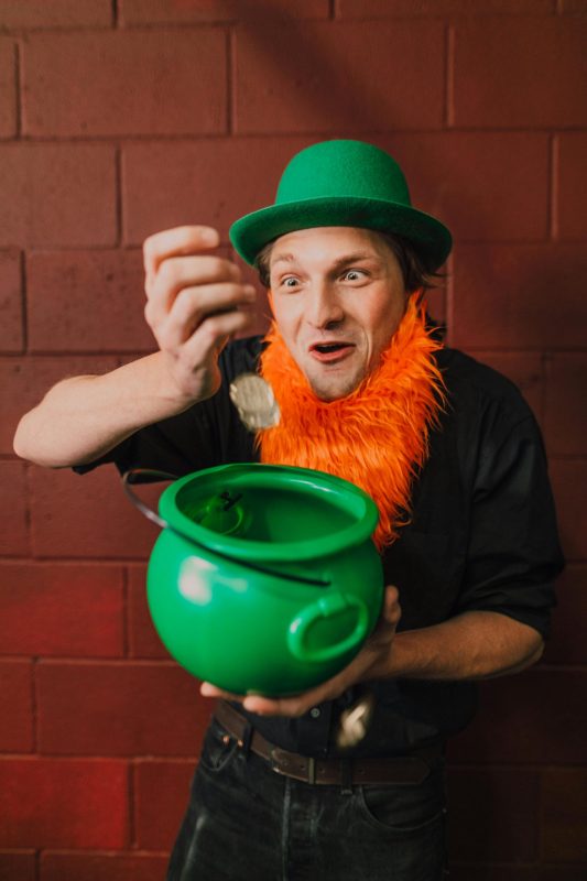 Exploring Ireland's Folklore and Pub Culture Exploring Ireland's Folklore and Pub Culture