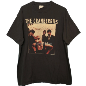 The Cranberries Vintage Band T-shirt – Iconic Irish Rock Merchandise