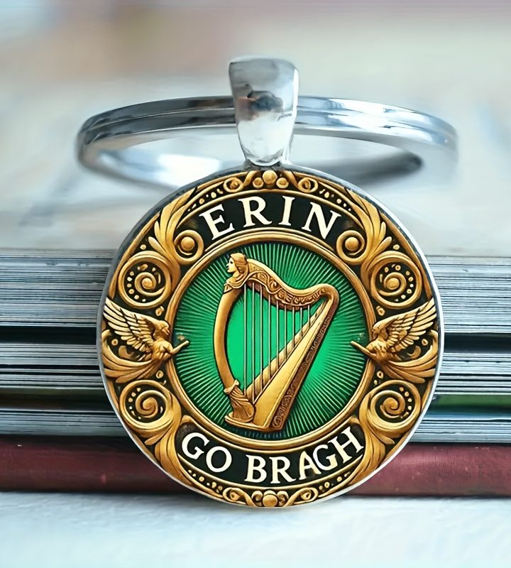 Vintage Irish Gaelic Harp Keychain