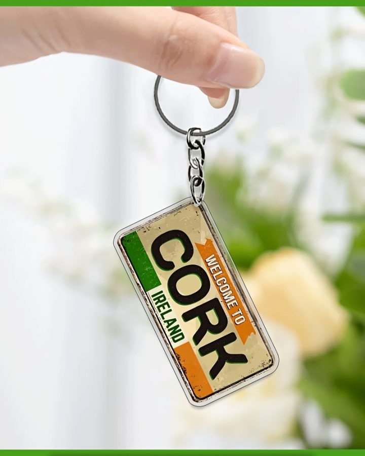 2pcs Vintage Ireland Keychains