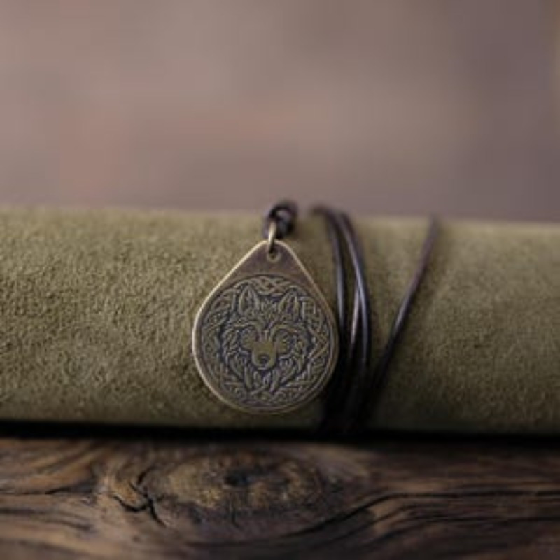 Men's Celtic Wolf Necklace Men's Celtic Wolf Necklace