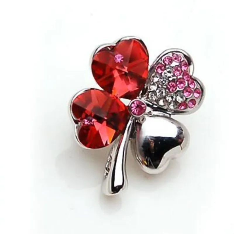 Crystal Four-Leaf Clover Brooch Crystal Four-Leaf Clover Brooch