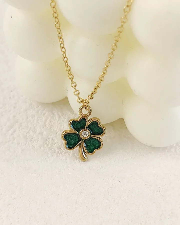 New Lucky Four-Leaf Clover Pendant Necklace