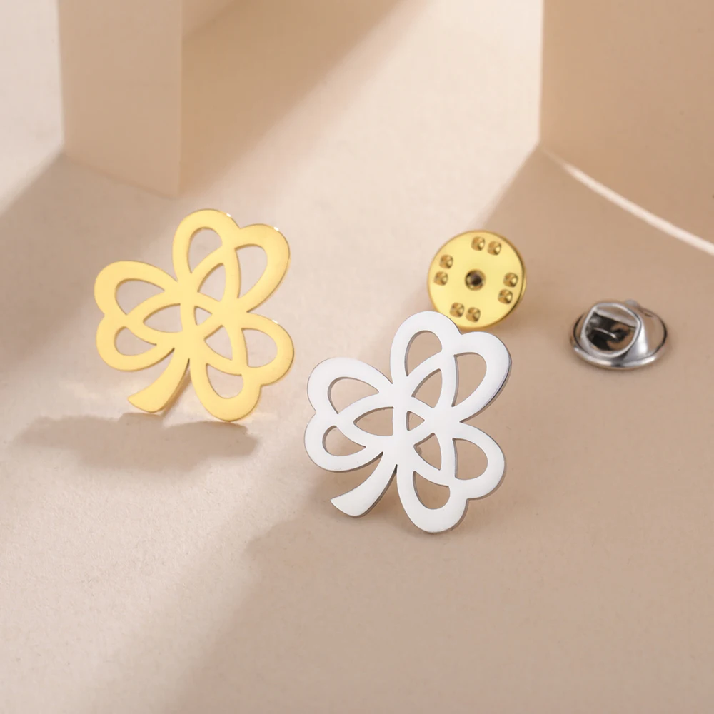 Dawapara Shamrocks Clover Brooch Pin Dawapara Shamrocks Clover Brooch Pin