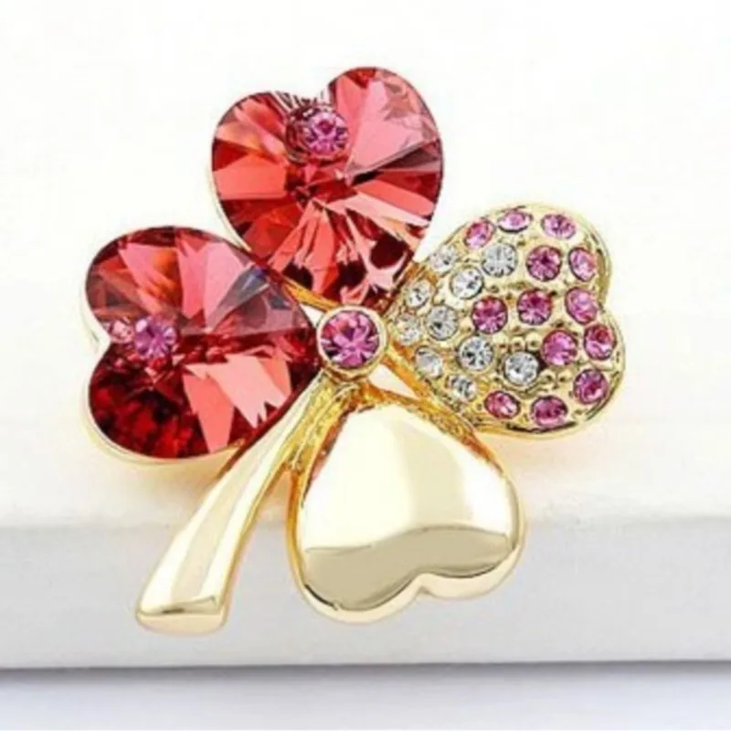 Crystal Four-Leaf Clover Brooch Crystal Four-Leaf Clover Brooch
