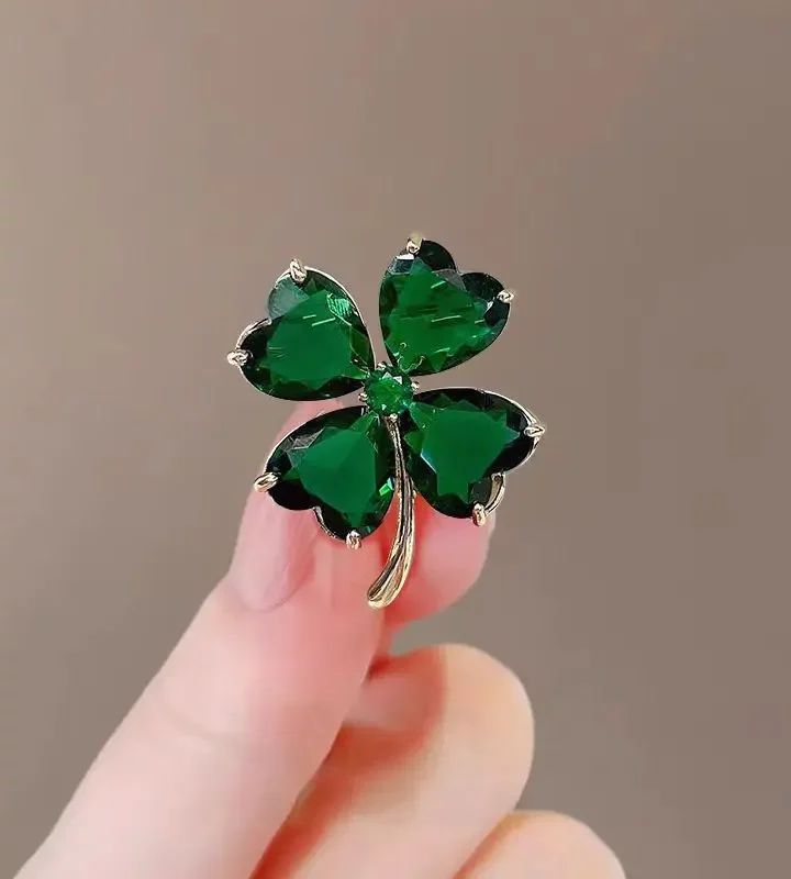 Elegant Green Four-Leaf Clover Brooch