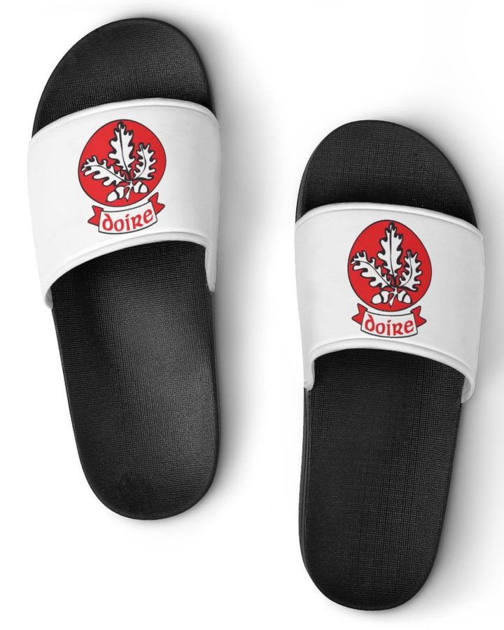 Derry GAA Sliders – Adult Sandals