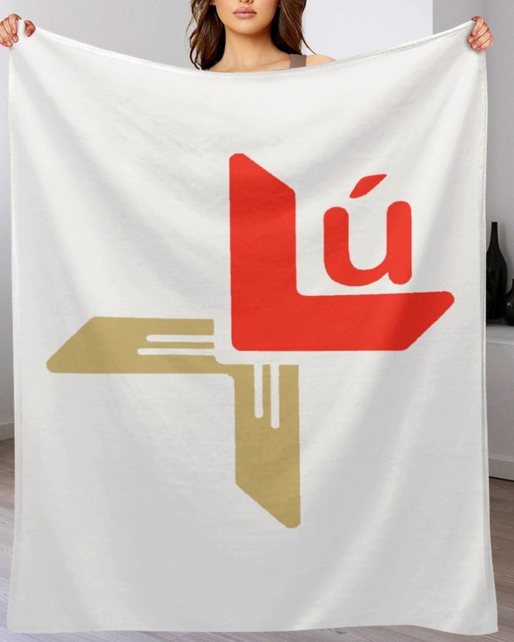 Louth GAA Plush Blanket – 50x60" Soft County Throw (White or Black Background)