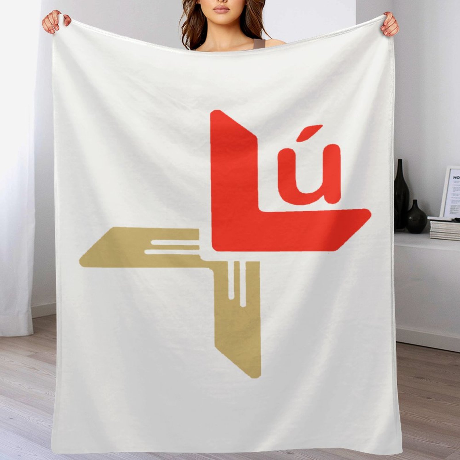 Louth GAA Plush Blanket – 50x60" Soft County Throw (White or Black Background) Louth GAA Plush Blanket – 50x60" Soft County Throw (White or Black Background)