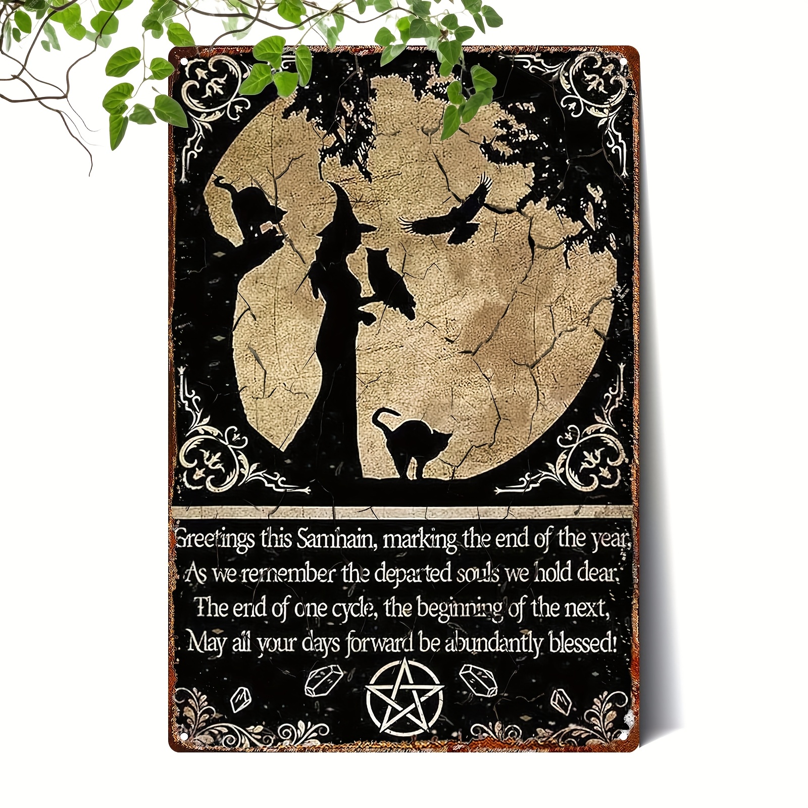 Retro Wall Art with Celtic Knot Design Retro Wall Art with Celtic Knot Design