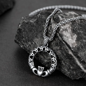 Traditional Irish Triquetra Claddagh Pendant Necklace