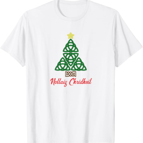 Celtic Knot Christmas Tree & Nollaig Chridheil Scottish T-Shirt Celtic Knot Christmas Tree & Nollaig Chridheil Scottish T-Shirt