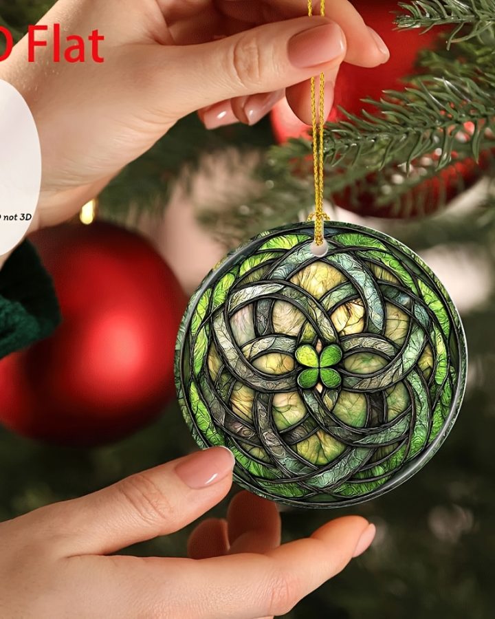 2D Celtic Knot Christmas Tree Ornament