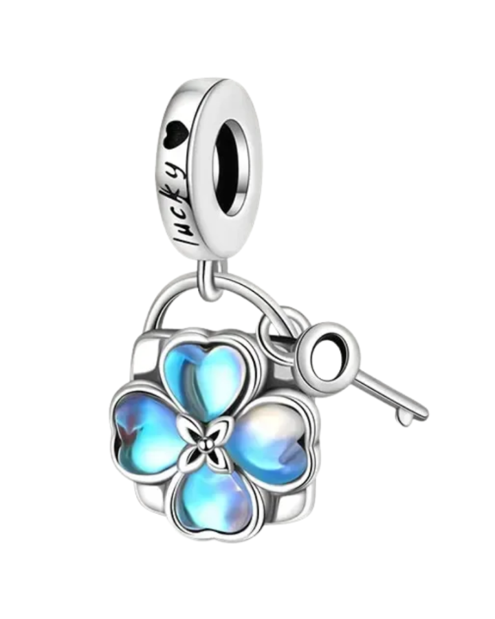 Charms Four Leaf Clover Green Beads