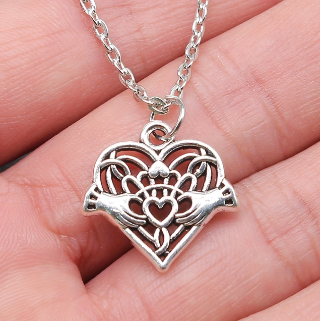 Irish Claddagh Charm Pendant Necklace Irish Claddagh Charm Pendant Necklace